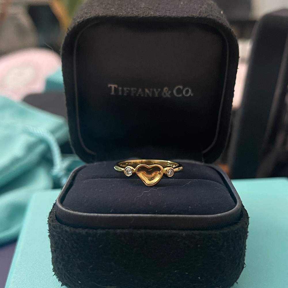 Tiffany & Co Elsa Peretti heart diamond ring 18k gold